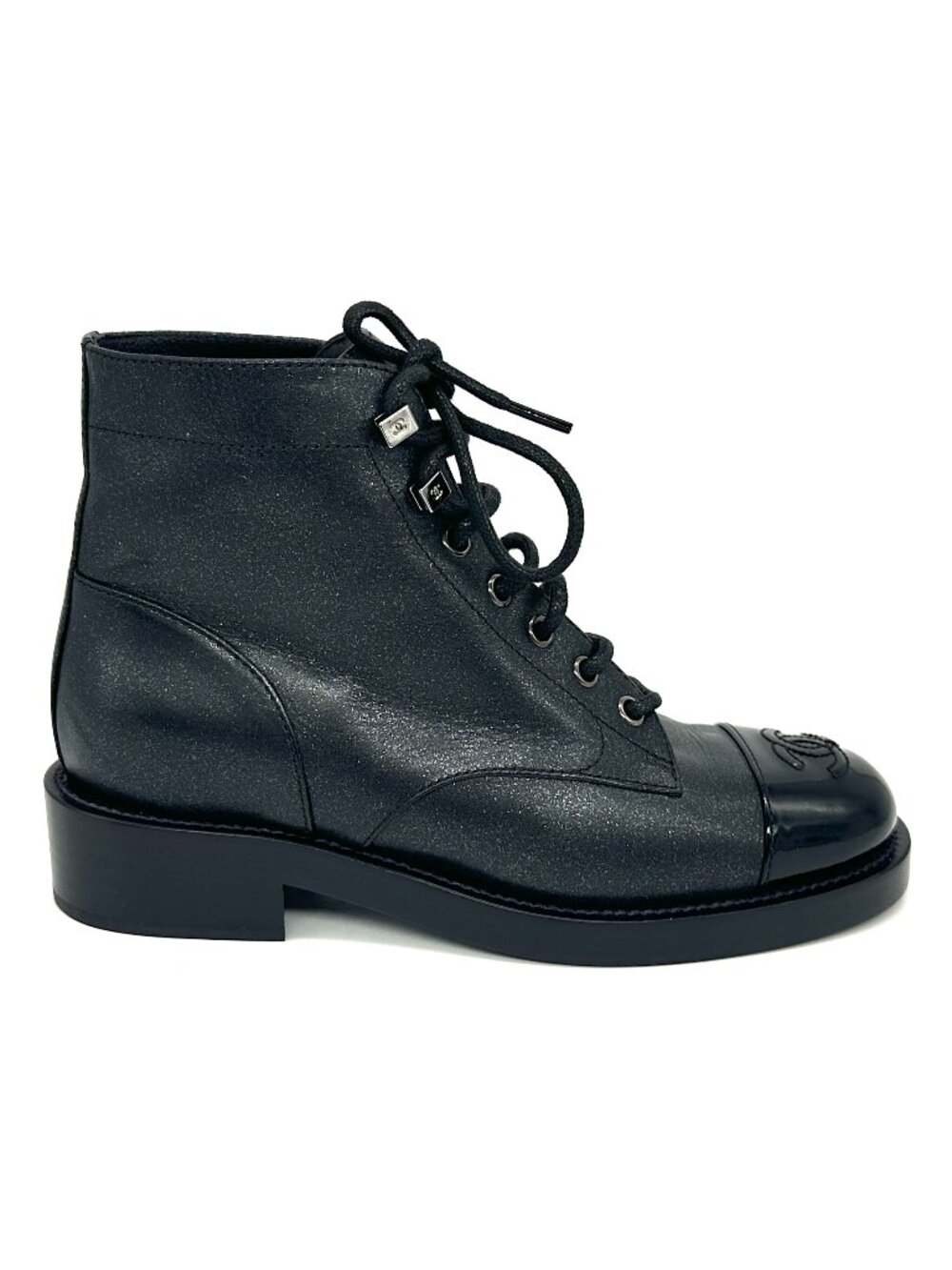 CHANEL 20A Iridescent Leather CC Cap Toe Lace Up Combat Ankle Booties Boots - Picture 7 of 16